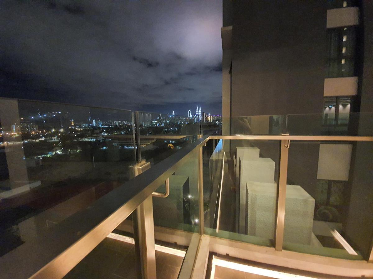 Beautiful Relaxing Home In Skyarena Ascenda Kuala Lumpur Dış mekan fotoğraf